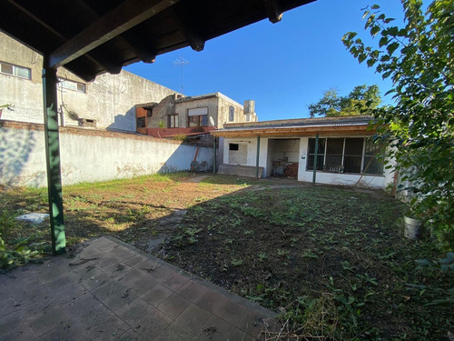 Imagen 5 de 8 de Casa - Vict.-b.fate