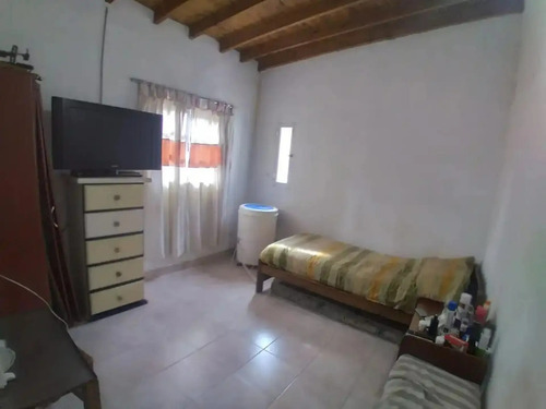 Casa En Venta En Pilar, Oportunidad.