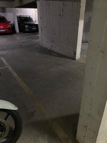 Imagen 4 de 5 de Cochera Cubierta En Plaza Passo, La Plata