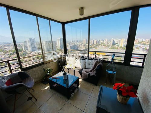 Departamento En Venta De 4 Dorm. En San Miguel