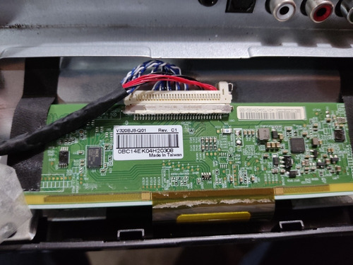 Pantalla Sansui De 32 Pulgadas Todo Funciona Menos Display (Usado)