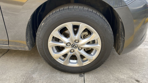 Imagen 9 de 19 de Mazda 2