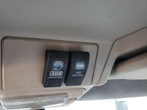 Land Rover Discovery 2 Td5 Equipado