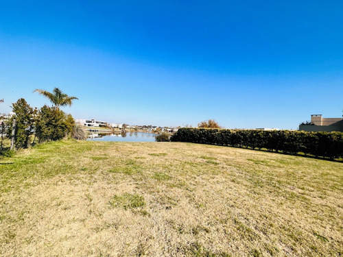 Imagen 2 de 12 de Vendo Lote Al Agua, 925 M2 Barrio San Matias!!