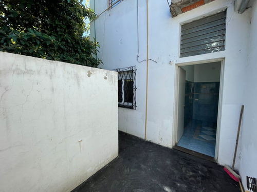 Imagen 14 de 14 de Alquiler Casa Tipo Ph 4 Ambientes En La Tablada Con Patio Sin Expensas