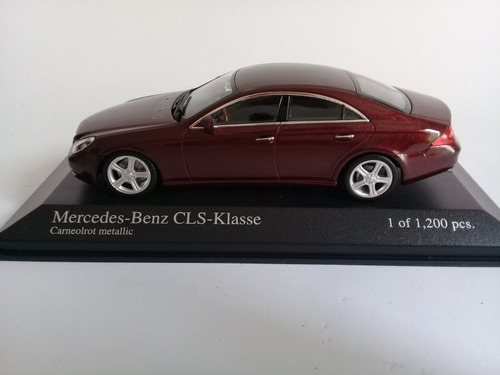Diecast Mercedes Benz 2004 - Cls Klasse - Minichamps - 1:43
