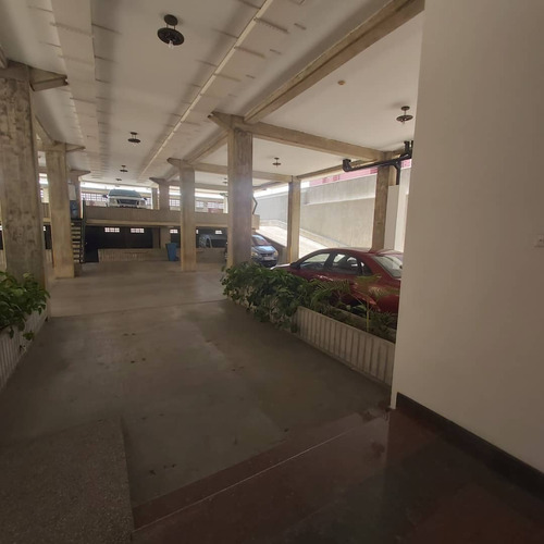Imagen 7 de 14 de Oficinas En Venta En La Arboleda