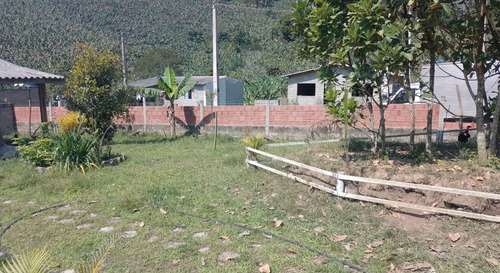 Chácara Com Duas Casas E Piscina