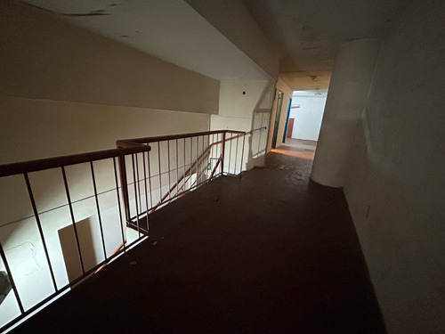 Alquiler - Local Comercial 140 M2 - 18 Y Ejido
