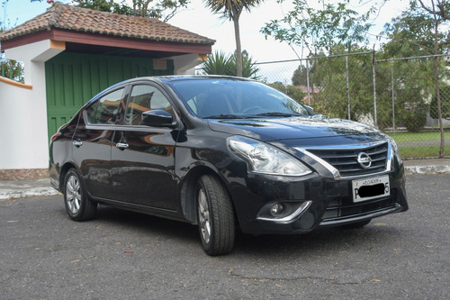 Imagen 2 de 10 de Nissan Versa