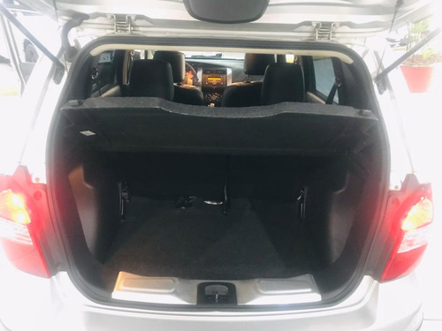 Nissan Livina 2013 1.8 Sl Flex Aut. 5p