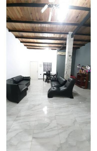 Imagen 6 de 14 de Se Vende Bella Y Amplia Casa En Guigue Con Local Comercial