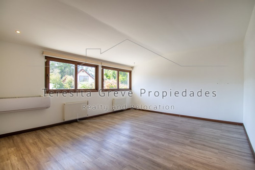 Fabulosa Casa Remodelada, A Pasos Sport Frances