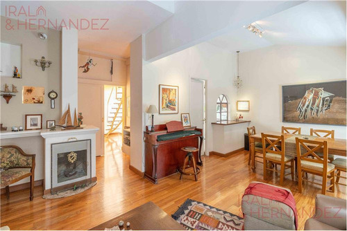 Imagen 9 de 30 de Venta De Ph Con Terraza Propia- Un Oasis En Recoleta !!!