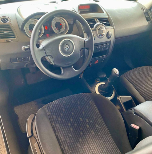 Renault Megane Megane Grand Tour Dynam. Hi-Flex 1.6 16V