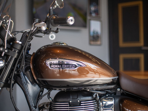 Imagen 12 de 25 de Royal Enfield Meteor 350 Supernova Marrón Reserva Ya
