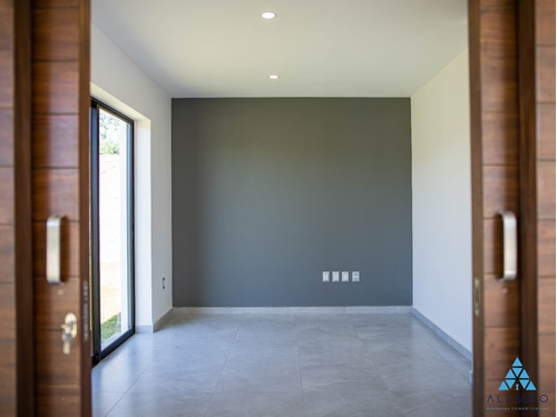 Venta De Residencia En San Andrés Cholula