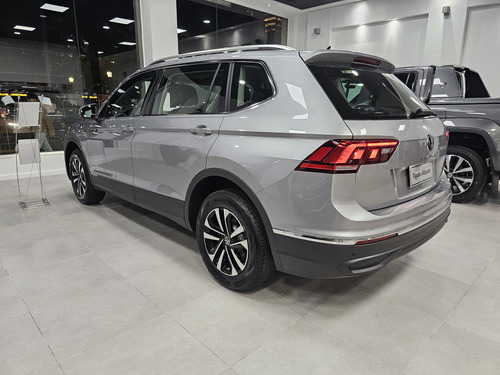 Volkswagen Tiguan Allspace 2.0 Tsi Life 4Motion Dsg
