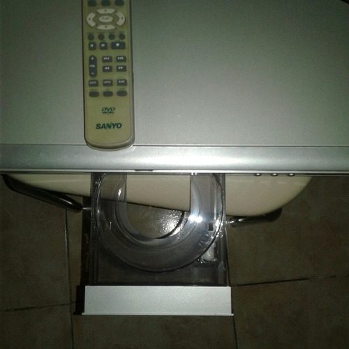 Reproductor De Dvd Sanyo 9205