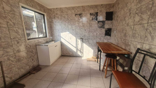 Sitio C/casa Calle Neptuno 1dorm/1baño (85730)