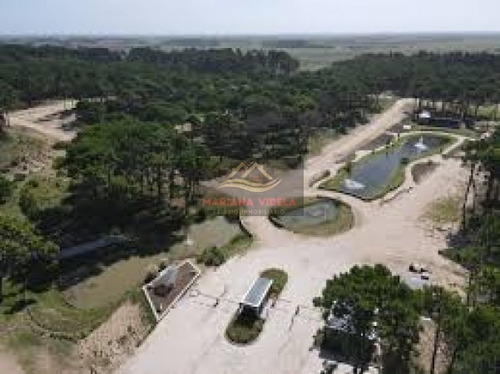 Imagen 10 de 11 de Lote En Venta En Barrio Pioneros. Barrio Cerrado. Pinamar.