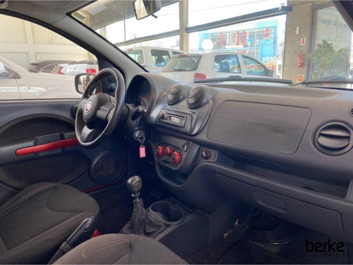 Fiat Uno Sporting 1.4 Evo Fire Flex 8v 4p