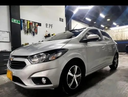 Chevrolet Onix 1.4 Ltz 5 p