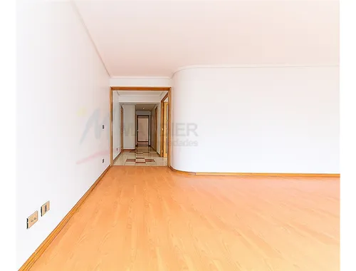 Departamento En Arriendo De 3 Dorm. En Las Condes