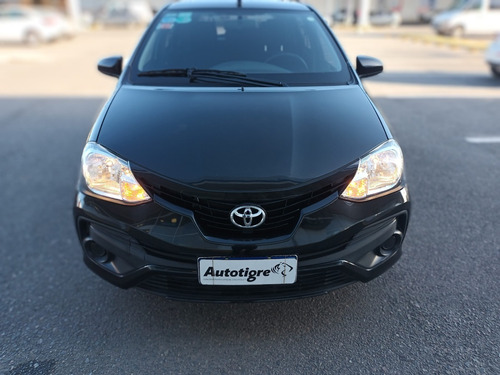 Imagen 2 de 13 de Toyota Etios X 2020 Af