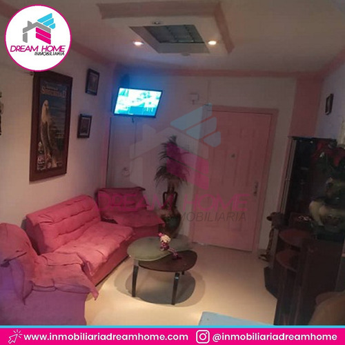 Imagen 4 de 12 de Casa Con Local Calle Negro Primero, Centro - Santa Teresa Del Tuy