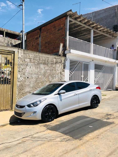 Hyundai Elantra 1.8 16v Gls Aut. 4p 2012
