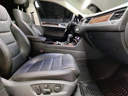 Imagen 15 de 25 de Volkswagen Amarok 2017 3.0 V6 Extreme