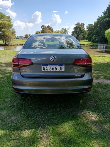 Volkswagen Vento 2.5 Advance Plus 170cv 2016