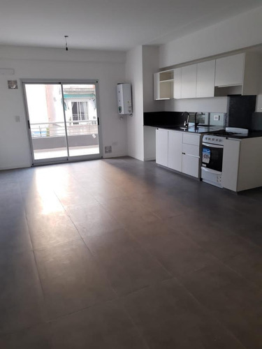 Imagen 4 de 12 de Departamento 2 Ambientes A Estrenar