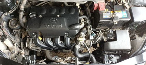 Toyota Yaris 1.5 Vvti Año 2011 4 Puertas