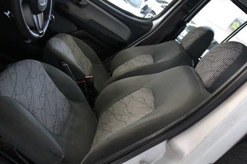 Imagem 12 de 14 de Fiat Doblo Attractiv
