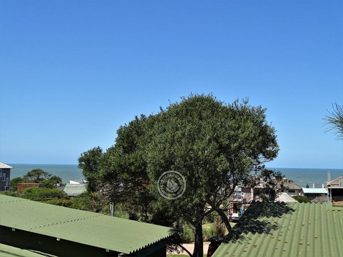 Quetza 2 En Punta Del Diablo