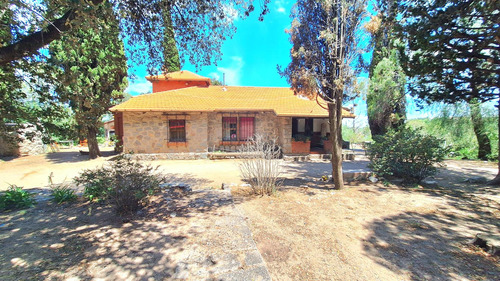 Los Cocos Chalet Emblematico A Mts De Grierson
