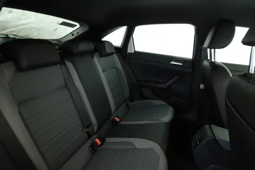 Volkswagen Nivus 1.0t Highline At