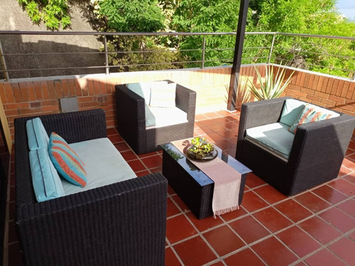 Imagen 14 de 15 de Townhouse En Lomas Del Este, Valencia. Residencia Lomas Alto