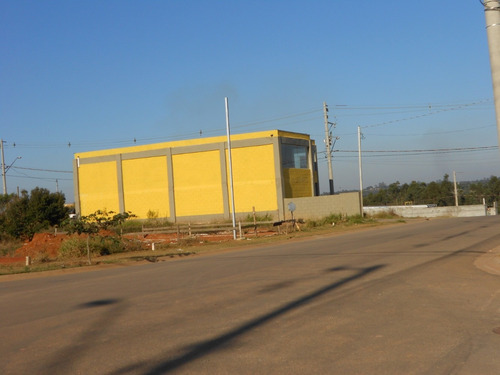 Imagem 4 de 13 de Vendo Terreno Lote Comercial Pronto Para Construir Com Escritura Cotia Sp R$ 912,59 Mensais 150,00 Metros 6 X 25 Acesso A Internet Bem Plano Invista No Seu Futuro