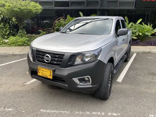 Nissan NP300 Frontier 2.5 Mt 4x2 2019