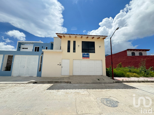 Venta Casa 4 Ambientes Bismark