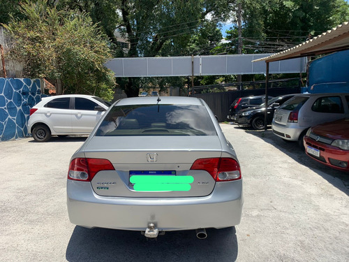 Honda Civic 1.8 Exs Flex Aut. 4p