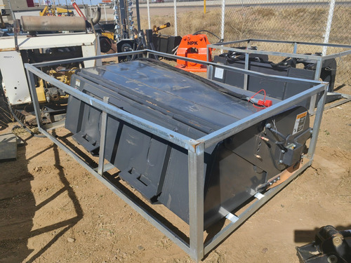Barredora Para Minicargador Con Depocito Para Basura Nueva