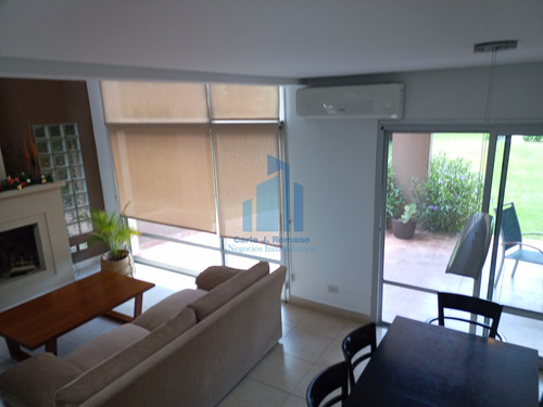 Venta Casa En Country San Patricio, Moreno