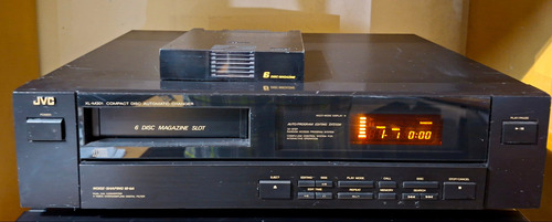 Jvc Reproductor De Cd Xl-m301 Bk Bandeja 6 Cds. Cd Player (Usado)