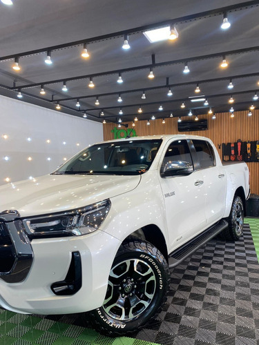 Toyota Hilux 2.8 Tdi Srx Cab. Dupla 4x4 Aut. 4p