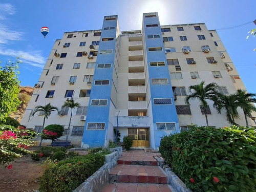 Re/max 2mil Vende Apartamento En Res. Marazul, Urb. Paraíso Ii, Mun. Maneiro, Isla De Margarita, Edo. Nueva Esparta