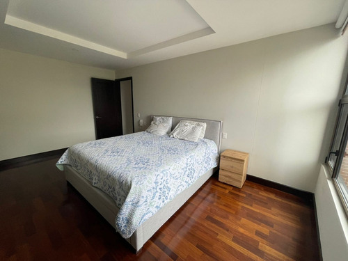 Imagen 4 de 5 de Rento Apto Con/sin Muebles Edif. Santa Ines Z.14 Ref.5883 **177mts, 2 Parqueos, Bodega, 3 Hab, 3.5 Baños, Cuarto Servicio**